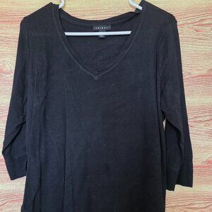 Tribal Black V-Neck 3/4 Sleeve Top – Size XL